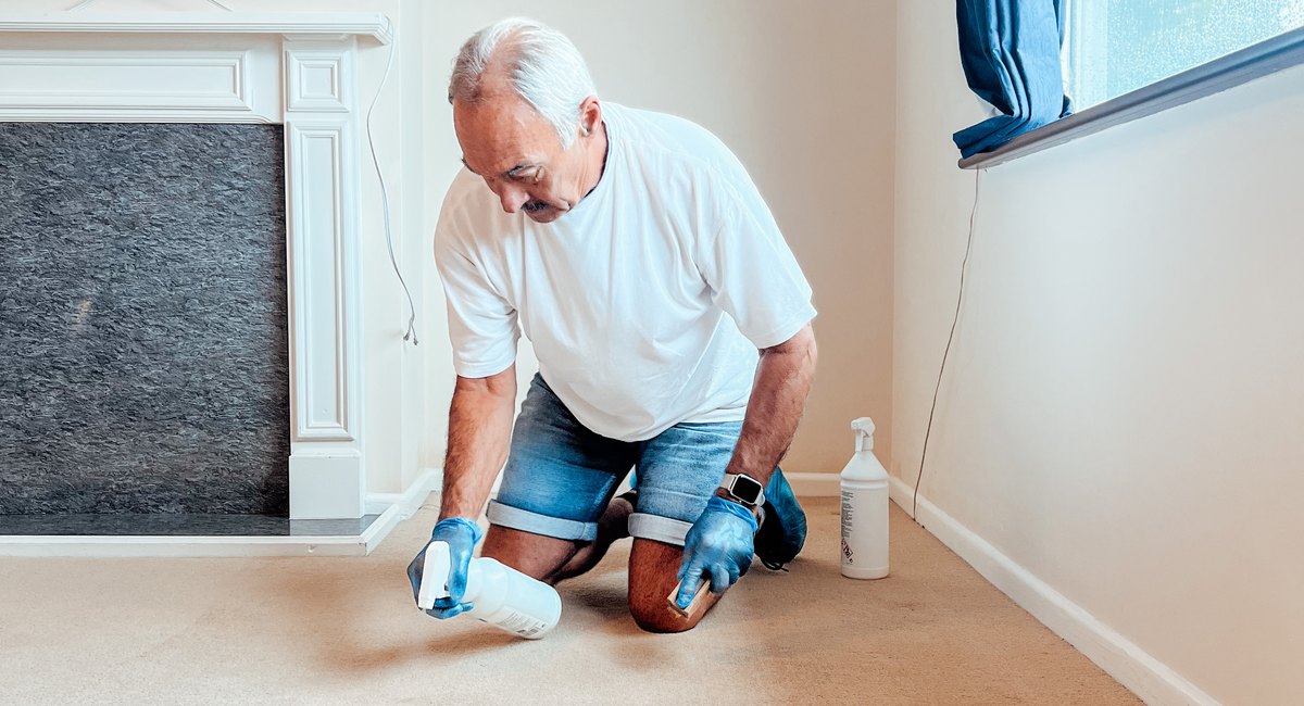 Carpet cleaning technician at work in Southampton
